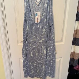 Elegant Blue Leaf Pattern Sleeveless Dress